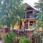 Сasa de vacaciones Akácvirág