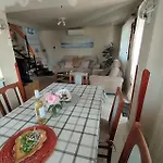 Feriehus Akacvirag Vendeghaz