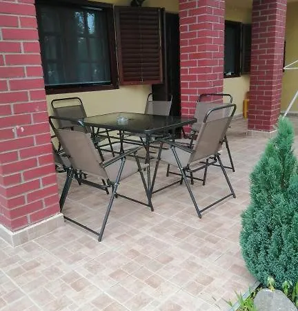 Akacvirag Vendeghaz