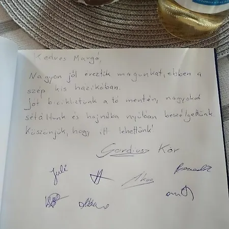 Akacvirag Vendeghaz