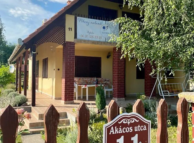 Akacvirag Vendeghaz Sarud